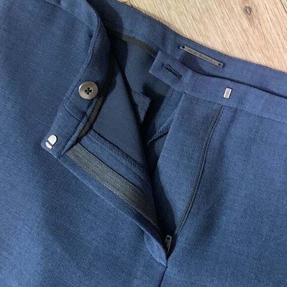 Elie Tahari Trousers - Picture 3 of 7